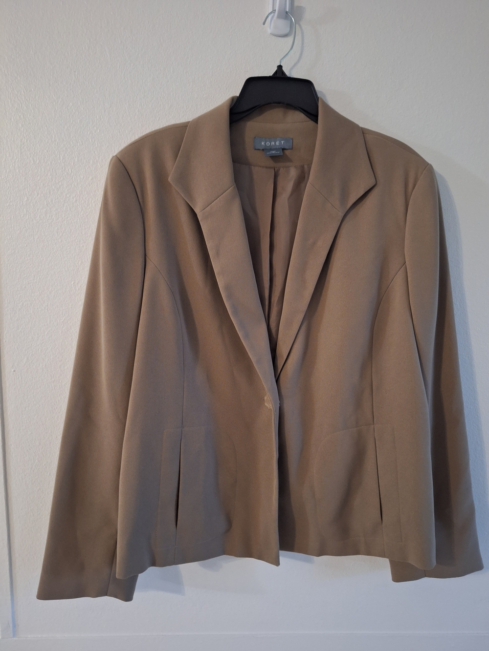 Koret Women's Camel Open-Front Blazer